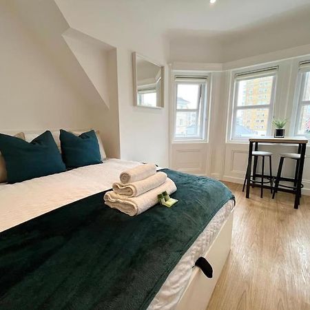 Апартаменти 310, The Kove, West Hill Road Борнмут Екстер'єр фото